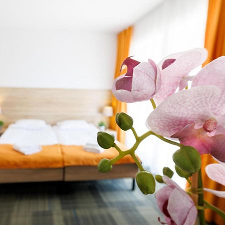 Seo2 Rewal Apartment Bagian luar foto