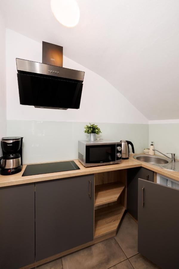 Seo2 Rewal Apartment Bagian luar foto