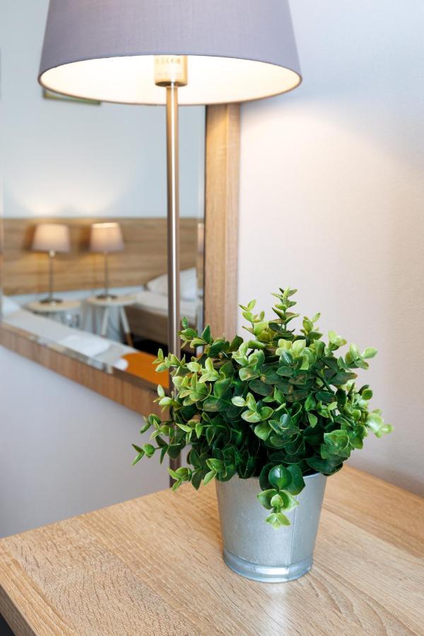 Seo2 Rewal Apartment Bagian luar foto