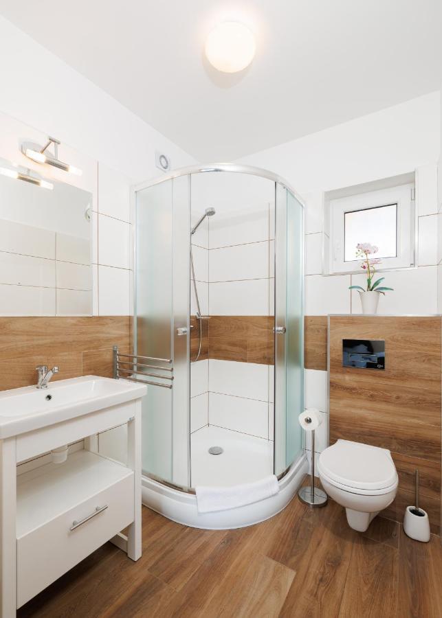 Seo2 Rewal Apartment Bagian luar foto